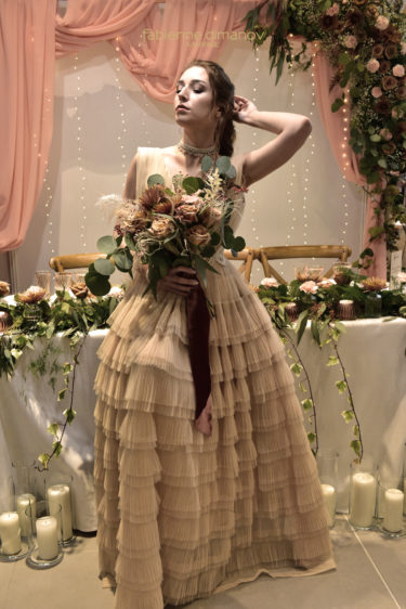 Robe de mariée ou de cocktail bohème chic sur mesure – Sweet Love – D’Amour & D’Amitié – Collection 2022 – Fabienne Dimanov Mariage